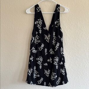 AF embroidered dress size small, zipper and back tie strap